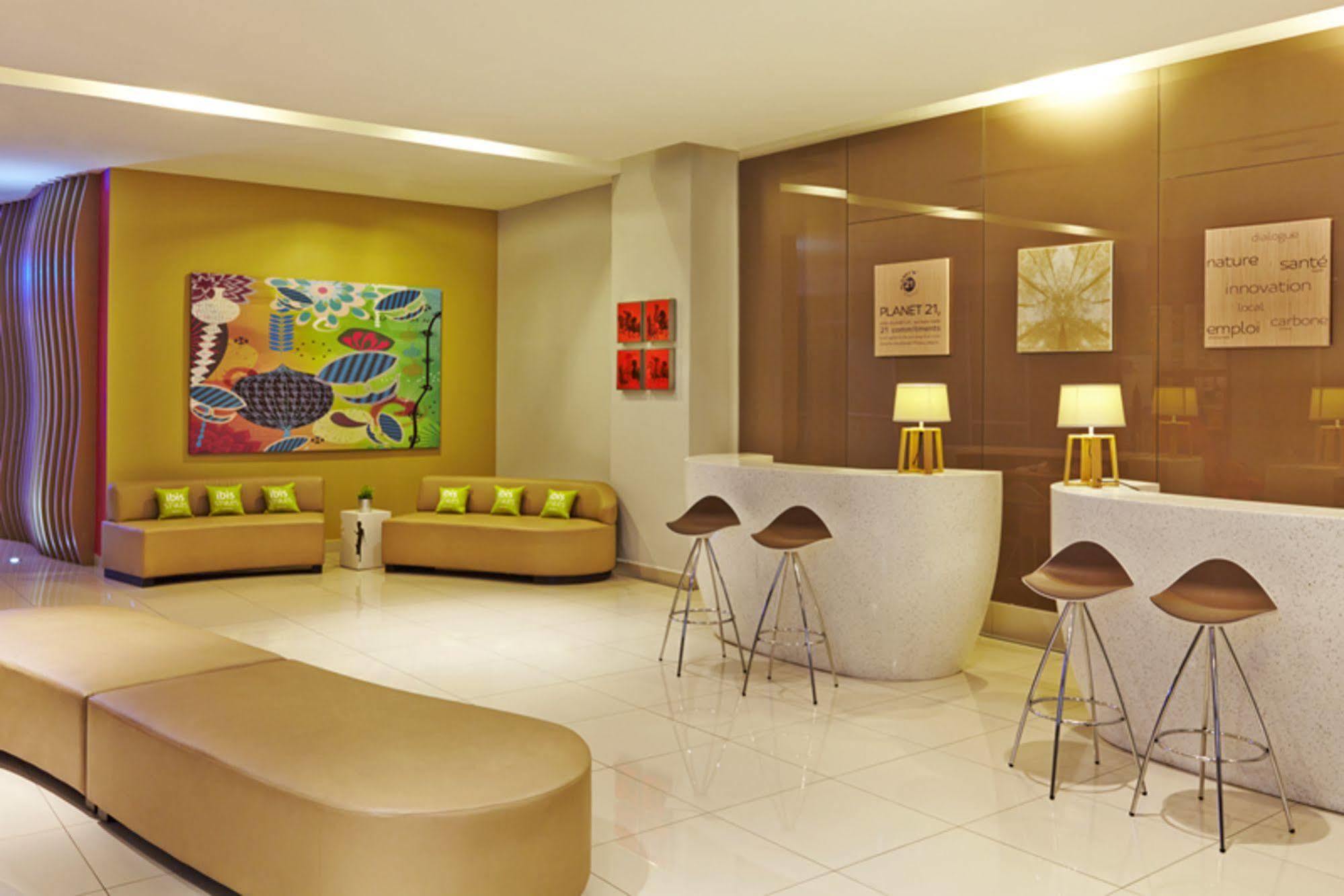 Ibis Styles Kuala Lumpur Fraser Business Park מראה חיצוני תמונה